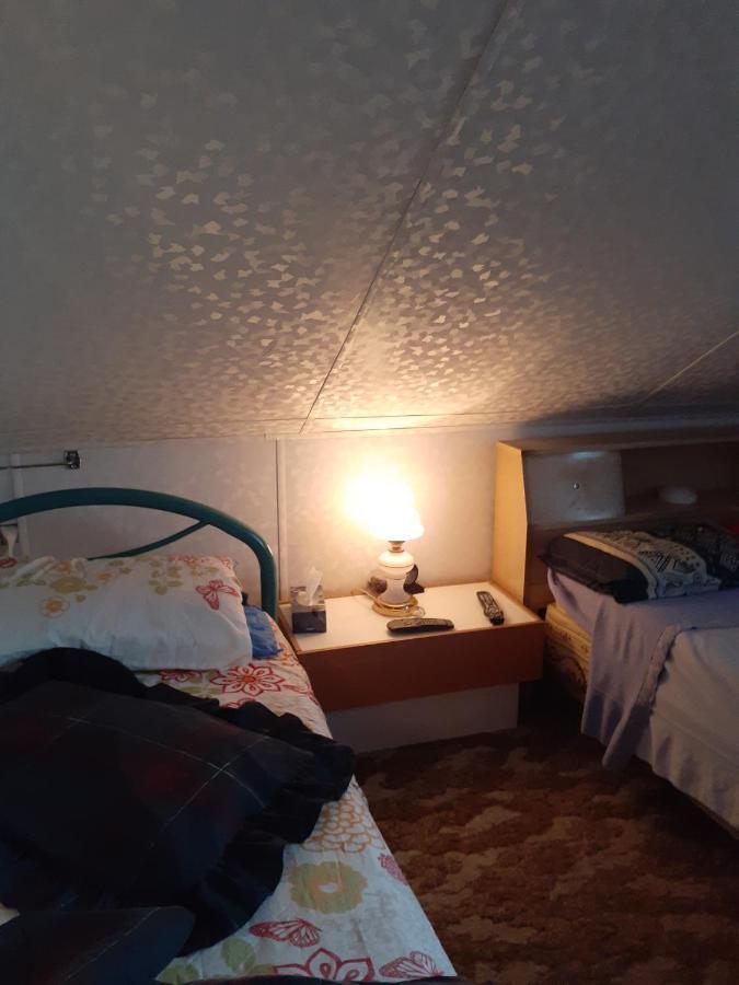Bed and Breakfast Bienvevus Chez Rino-Hugues Trois-Pistoles Esterno foto